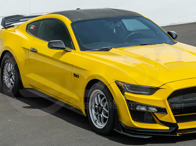 2015-2023 FORD MUSTANG W/ SIGNAL LIGHT | CARBON FIBER SIDE MIRROR CAP COVER PAIR